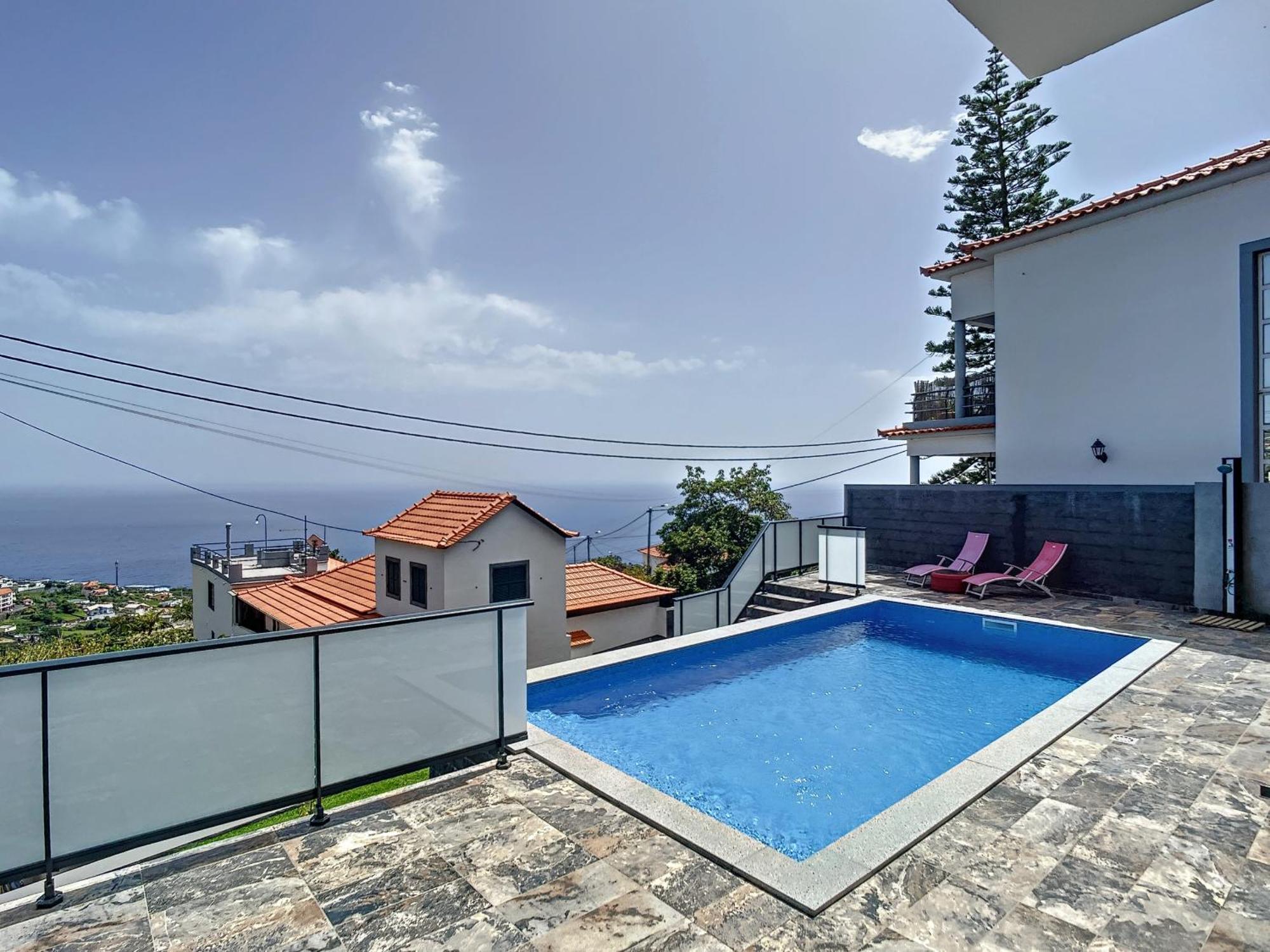 Casa Teixeira By Atlantic Holiday Estreito Da Calheta Luaran gambar