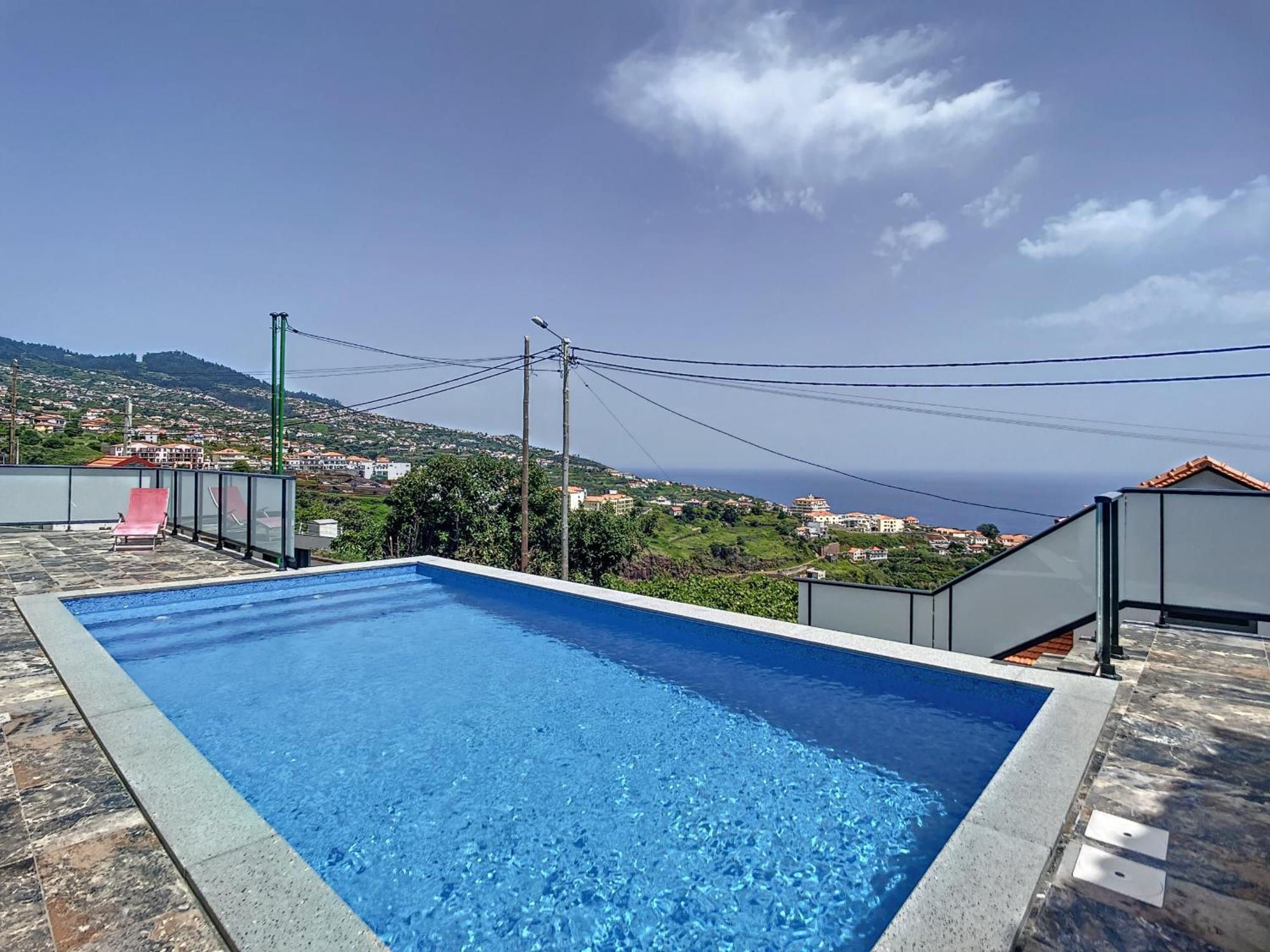 Casa Teixeira By Atlantic Holiday Estreito Da Calheta Luaran gambar