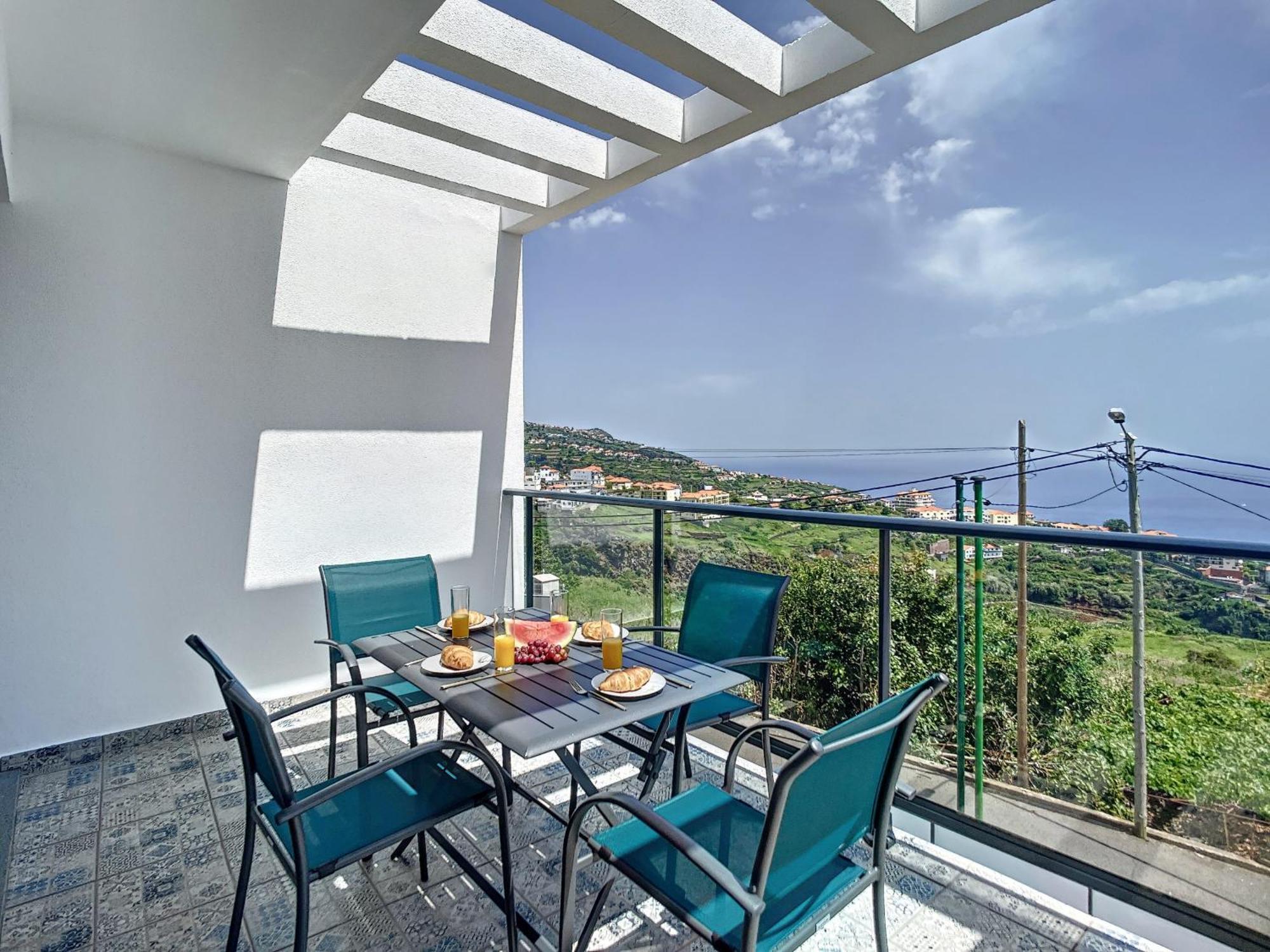 Casa Teixeira By Atlantic Holiday Estreito Da Calheta Luaran gambar