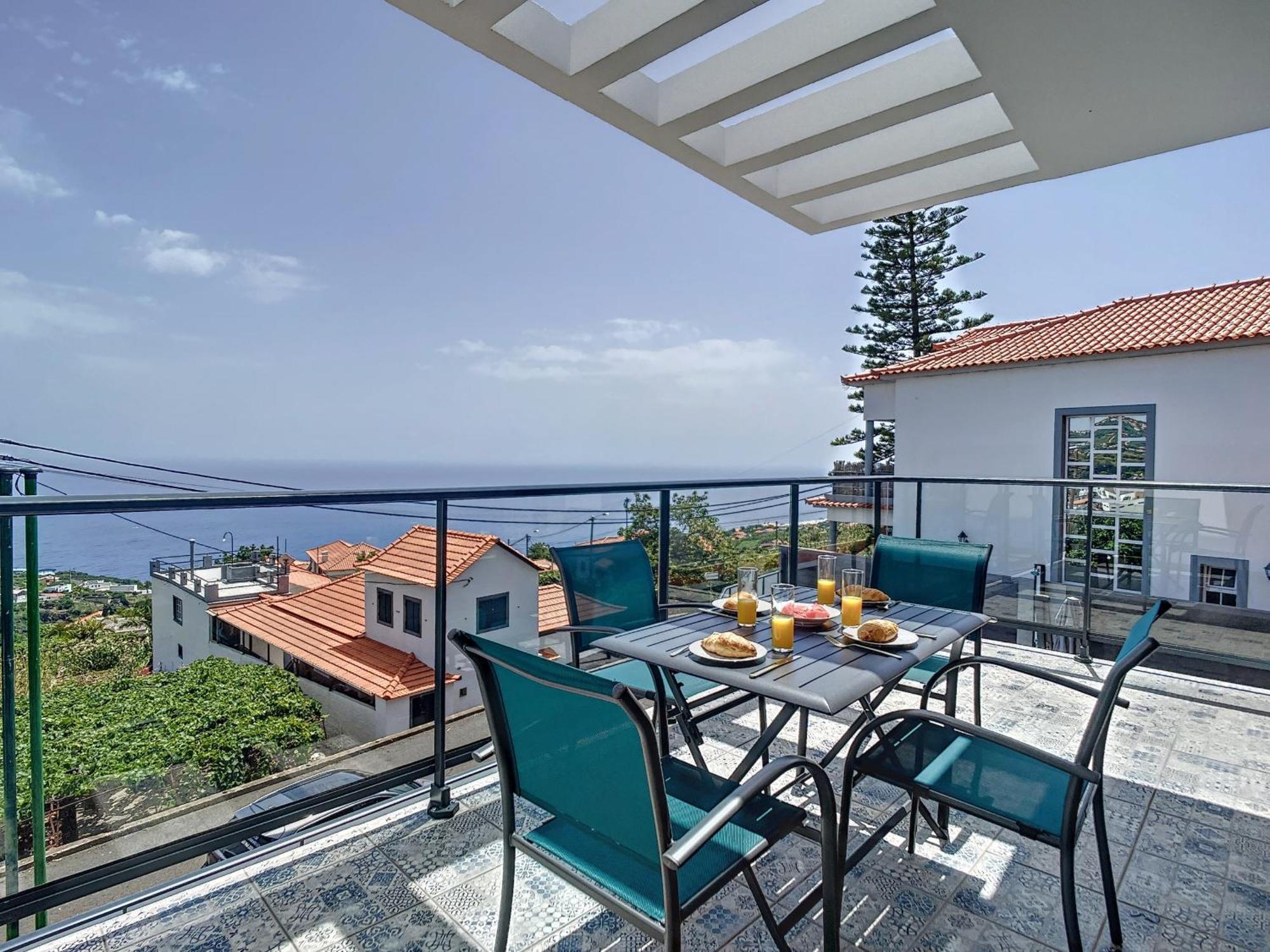 Casa Teixeira By Atlantic Holiday Estreito Da Calheta Luaran gambar